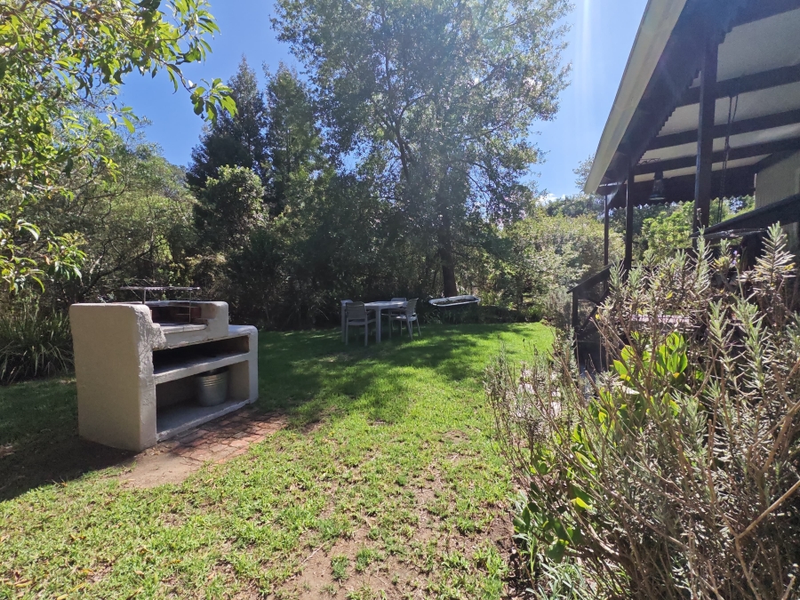 To Let 2 Bedroom Property for Rent in Rheenendal Western Cape